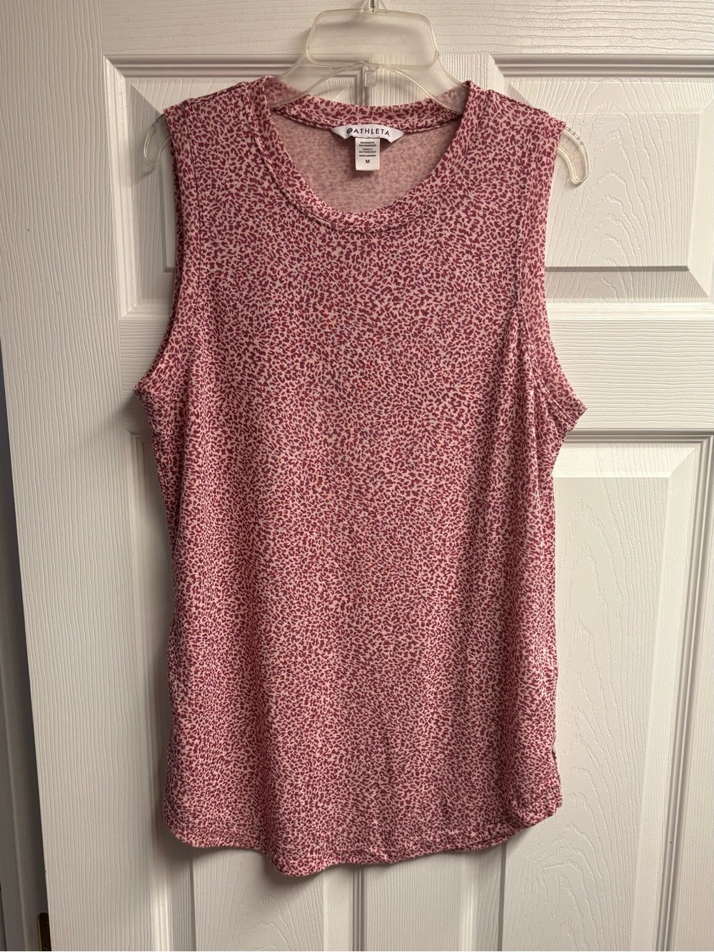 Athleta Breezy Tank In Rose Pink And White Micro Cheetah Print Size Medium